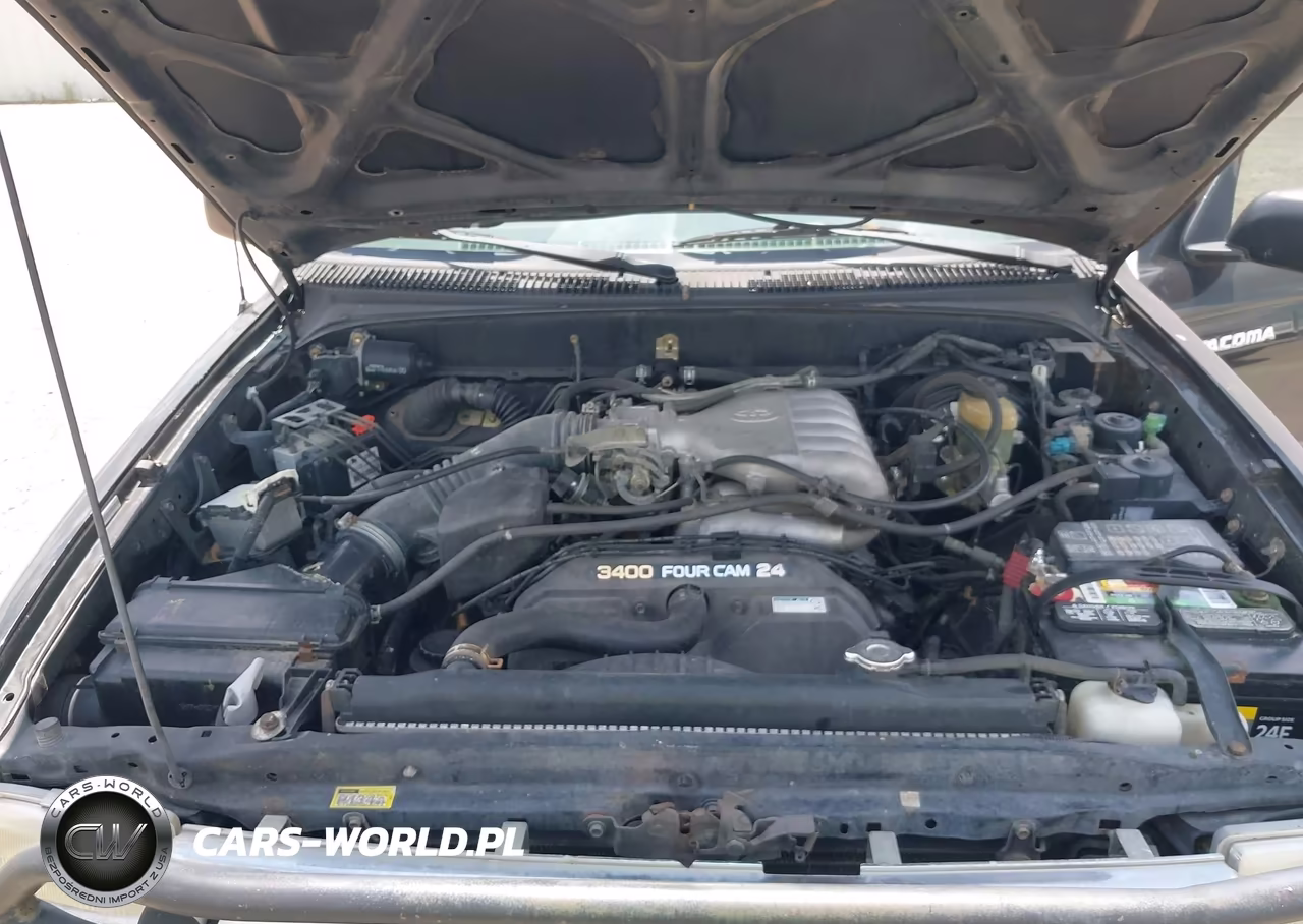 1999 Toyota Tacoma VIN:4TAWN72N9XZ538159 - 10