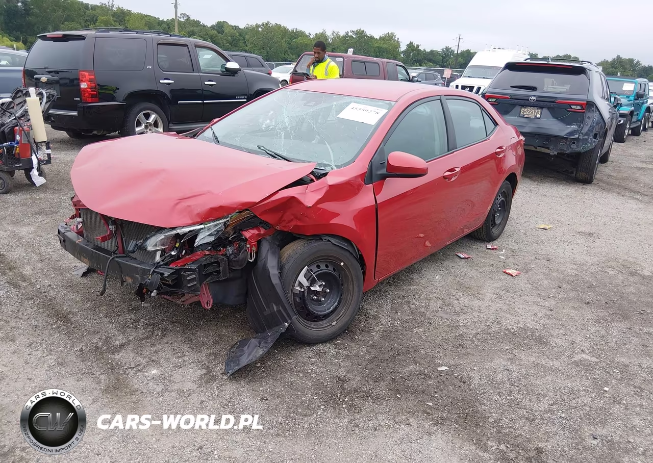 2018 Toyota Corolla Le VIN:2T1BURHE4JC028716 - 2