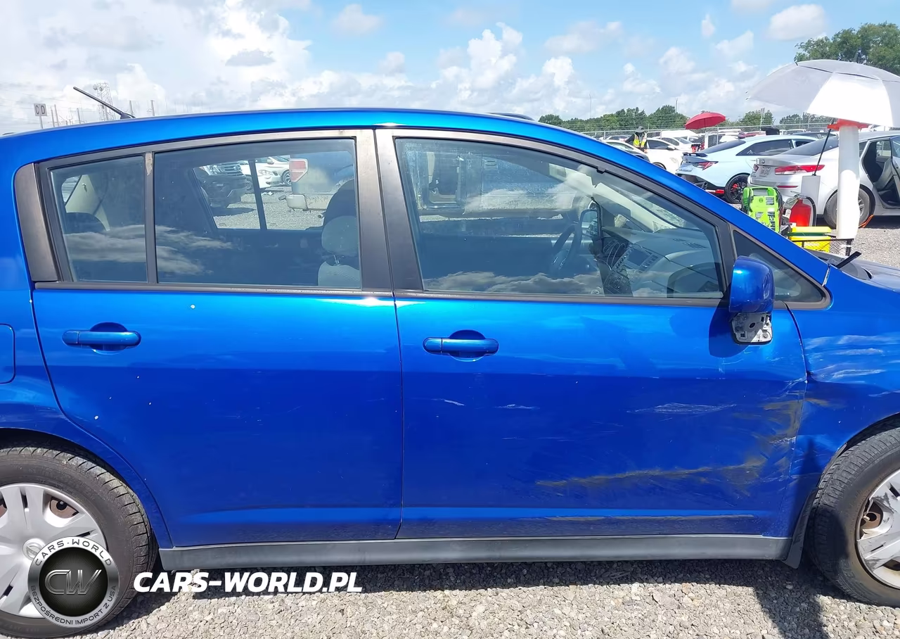 2010 Nissan Versa 1.8S VIN:3N1BC1CP0AL373982 - 13
