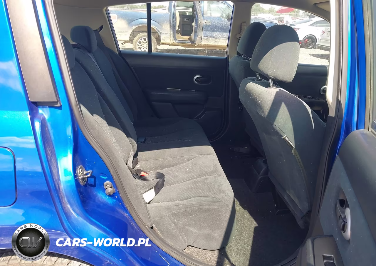 2010 Nissan Versa 1.8S VIN:3N1BC1CP0AL373982 - 8