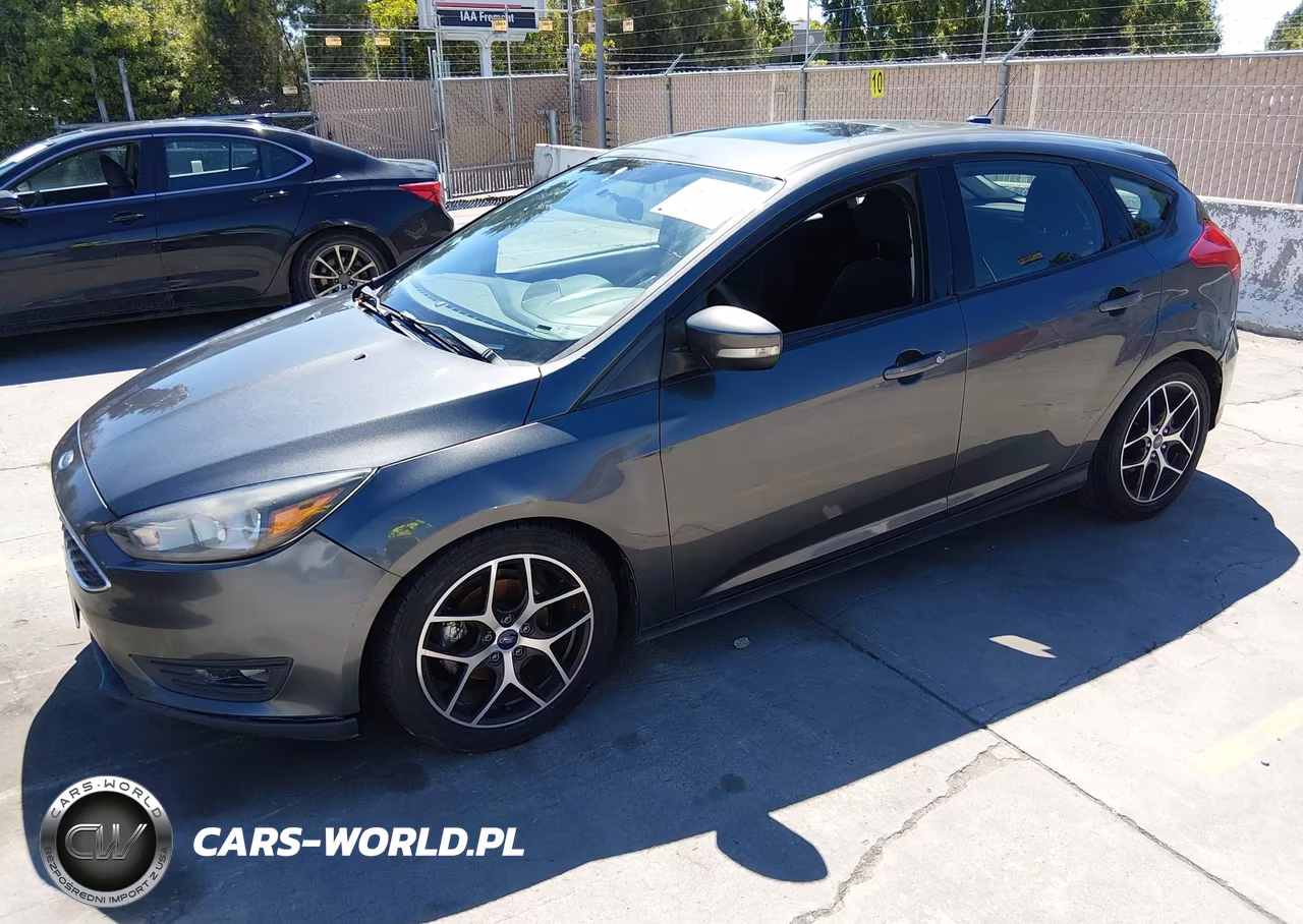 2018 Ford Focus Sel VIN:1FADP3M21JL230985 - 2