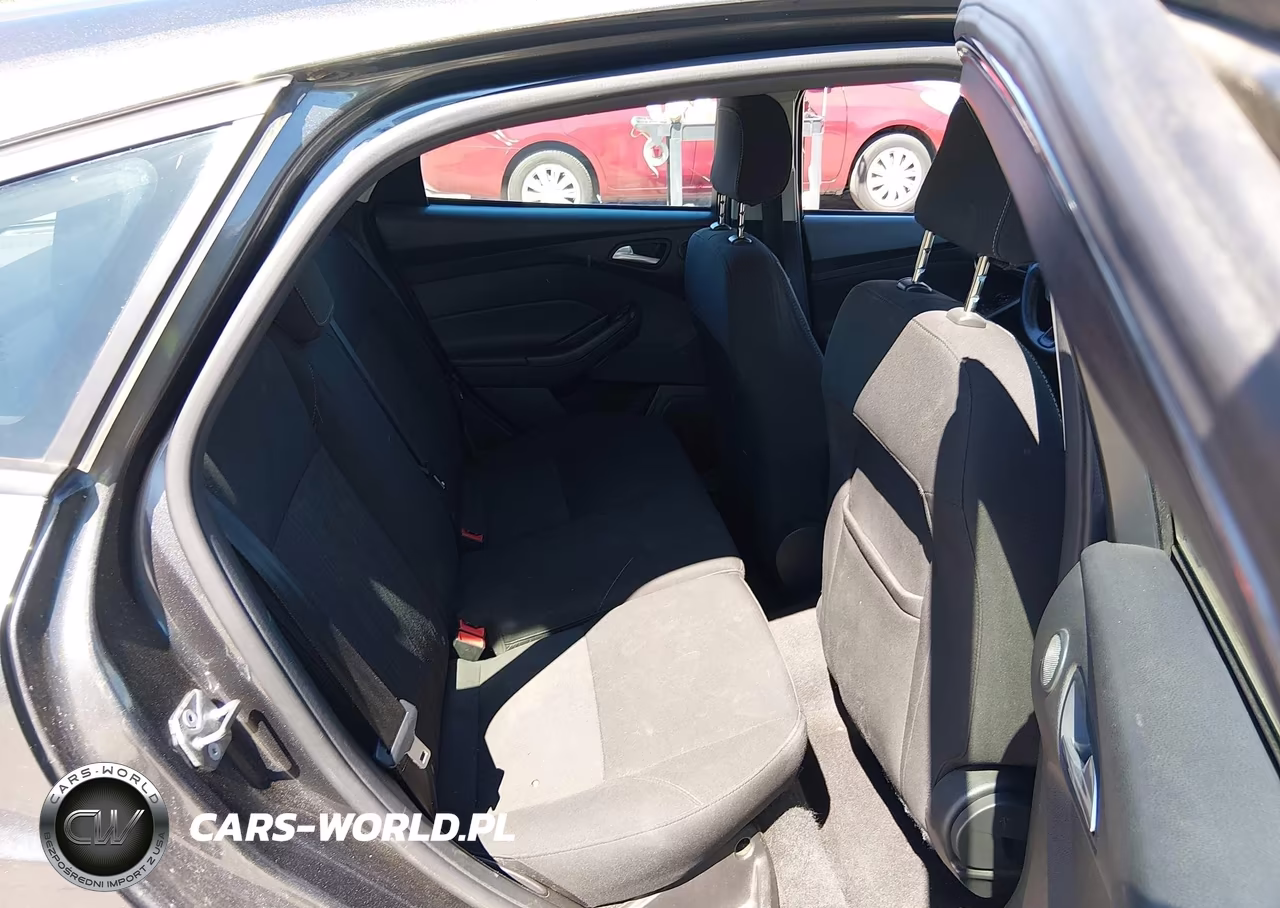 2018 Ford Focus Sel VIN:1FADP3M21JL230985 - 8