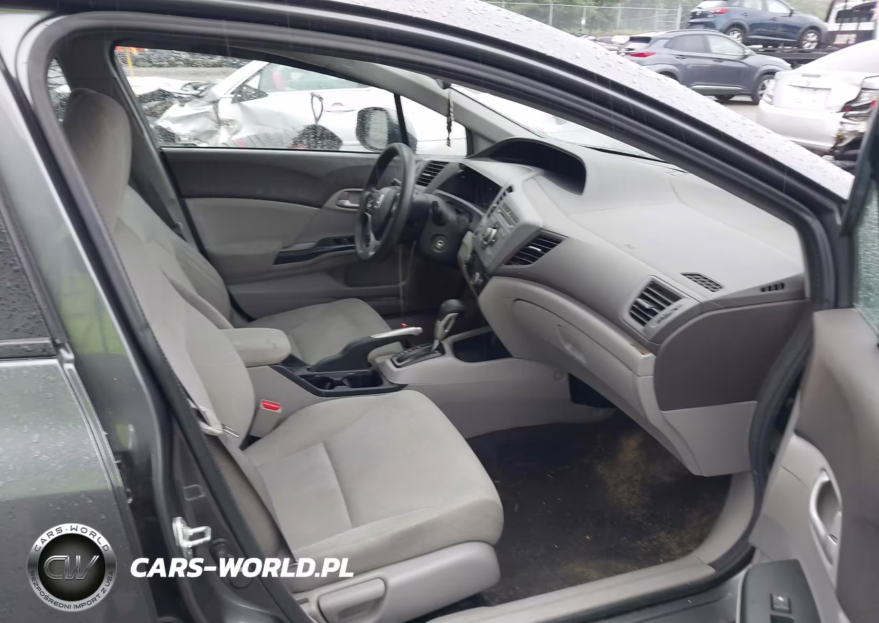 2012 Honda Civic Lx VIN:19XFB2F52CE373958 - 5