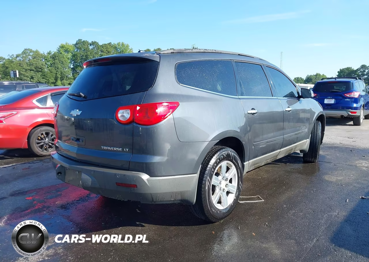 2010 Chevrolet Traverse Lt VIN:1GNLRGED9AS134686 - 4
