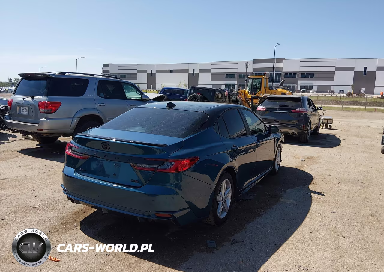 2025 Toyota Camry Xse VIN:4T1DAACK8SU028394 - 4