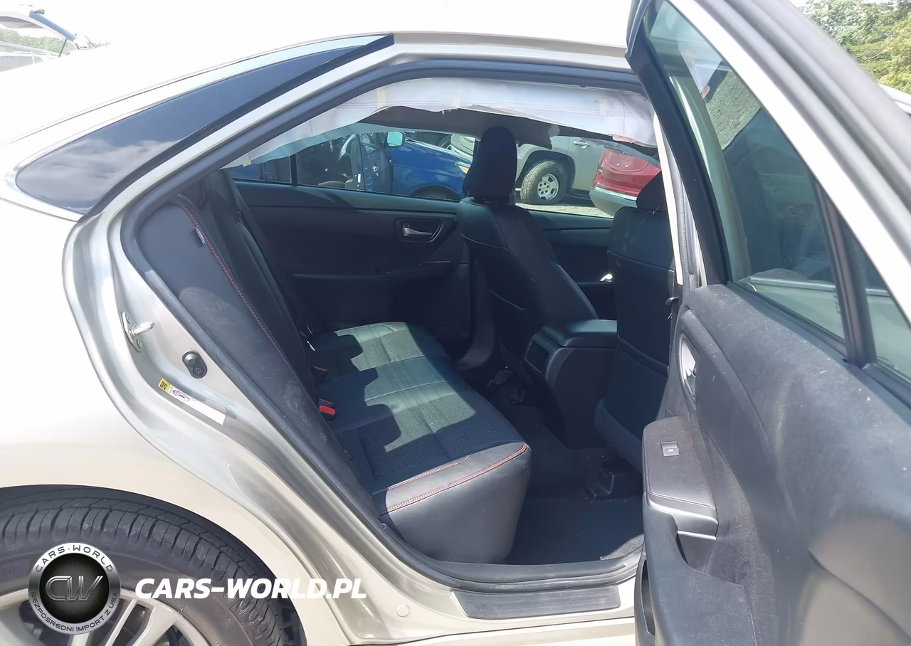 2016 Toyota Camry Se VIN:4T1BF1FK0GU264288 - 8
