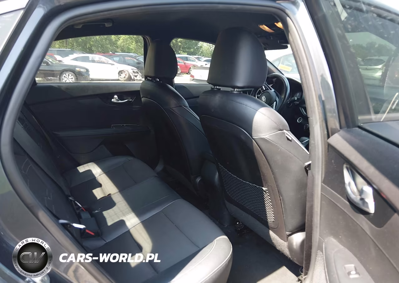 2021 Kia Forte Gt-Line VIN:3KPF34AD4ME307145 - 8