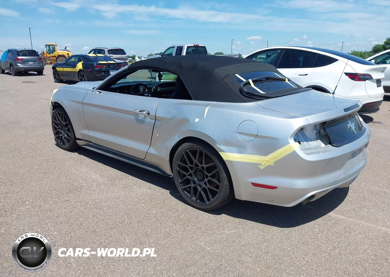 2016 Ford Mustang V6 VIN:1FATP8EM6G5334653 - 3