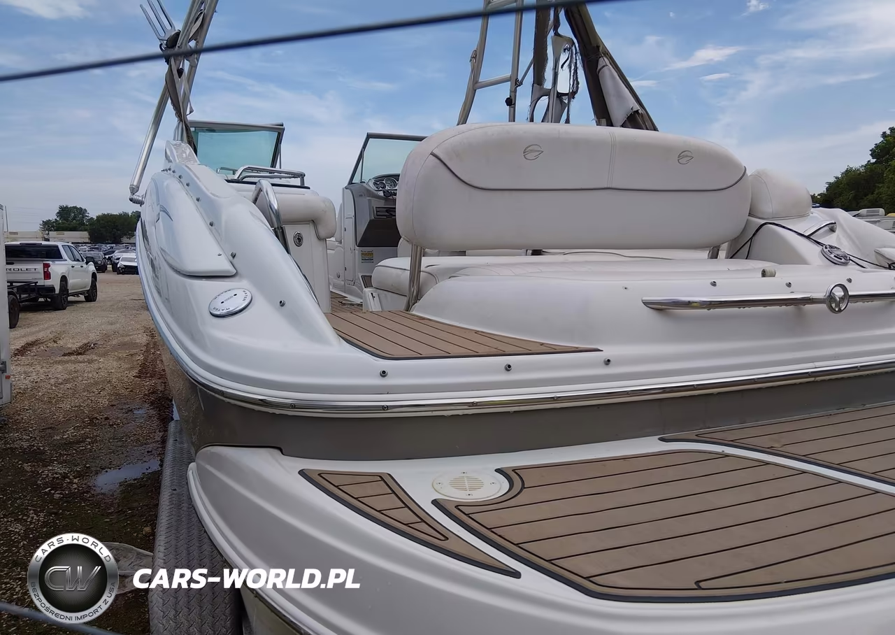 2004 Crownline 26' VIN:00000JTC55558D404 - 4