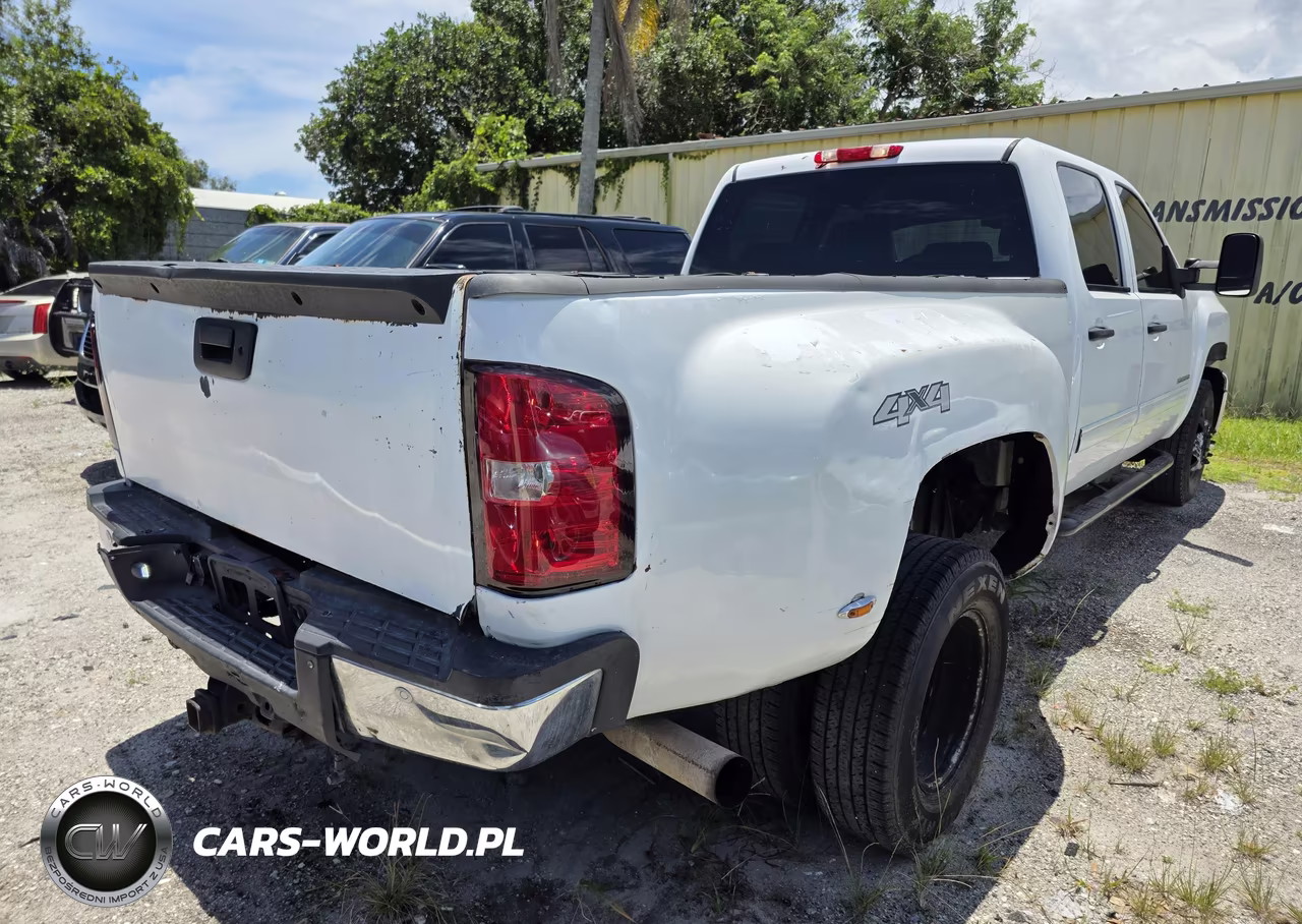2011 Chevrolet Silverado 3500Hd Lt VIN:1GC4K0C87BF125400 - 4