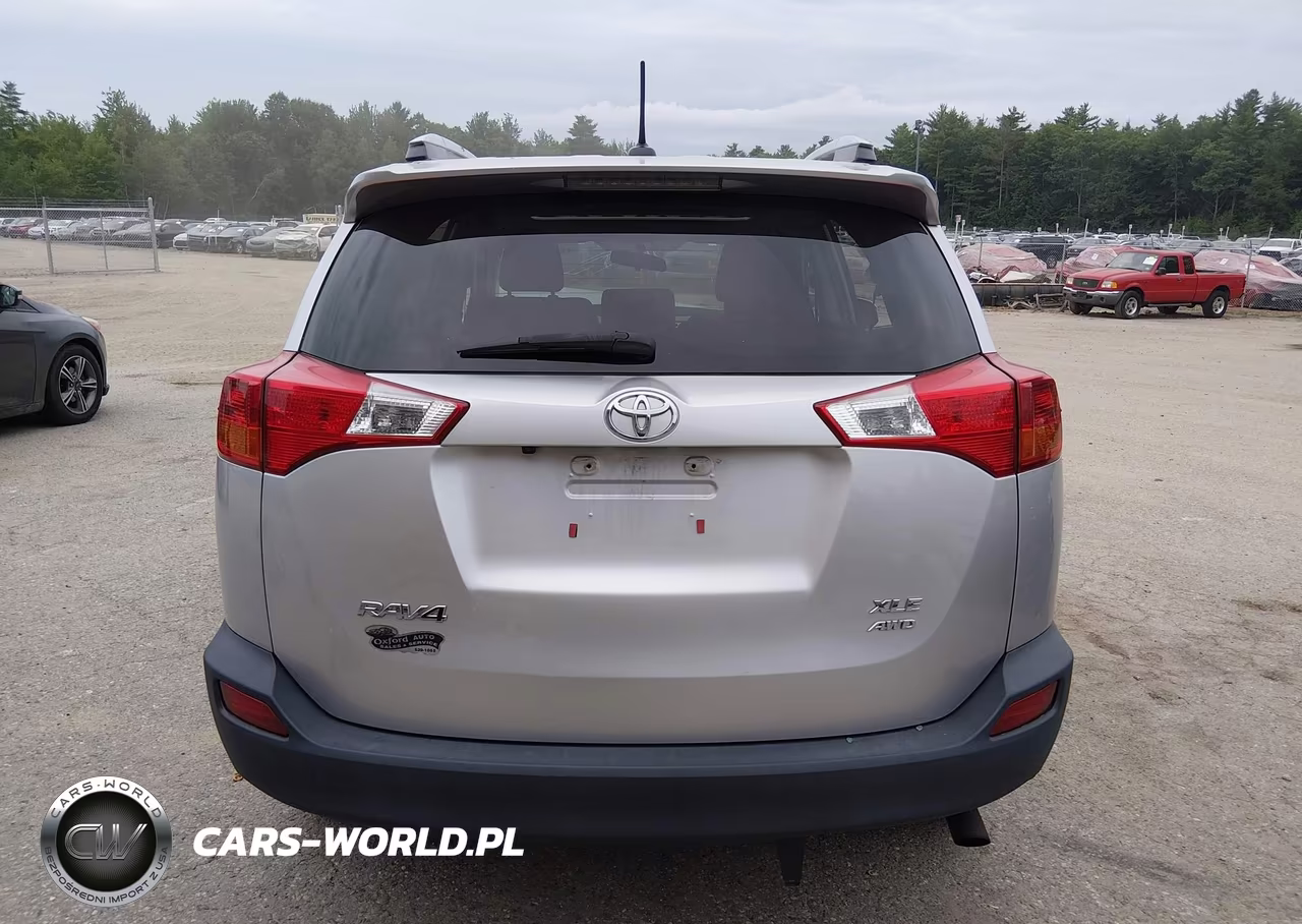 2015 Toyota Rav4 Xle VIN:2T3RFREV9FW386176 - 17