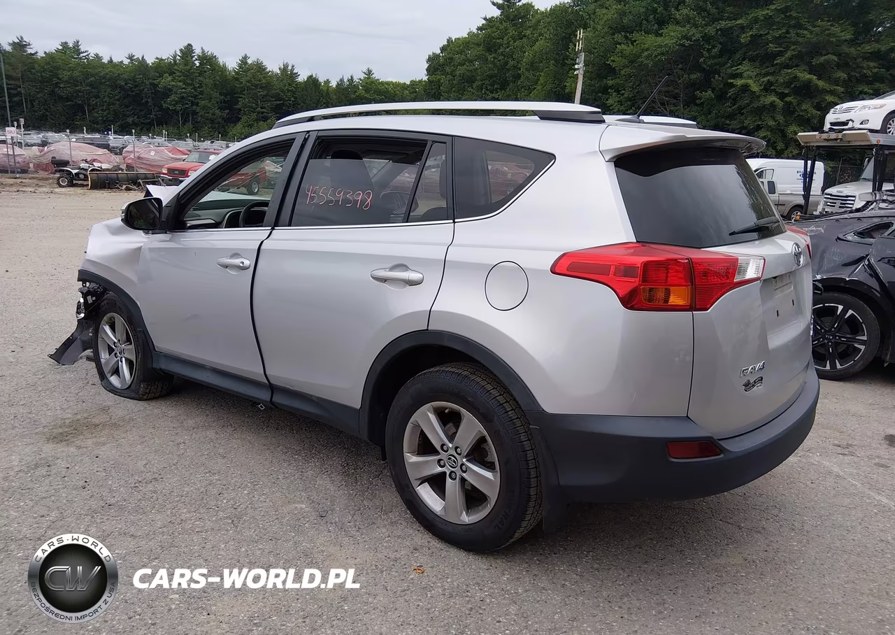 2015 Toyota Rav4 Xle VIN:2T3RFREV9FW386176 - 3