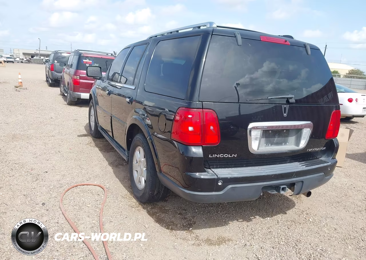 2005 Lincoln Navigator VIN:5LMFU27595LJ24391 - 3