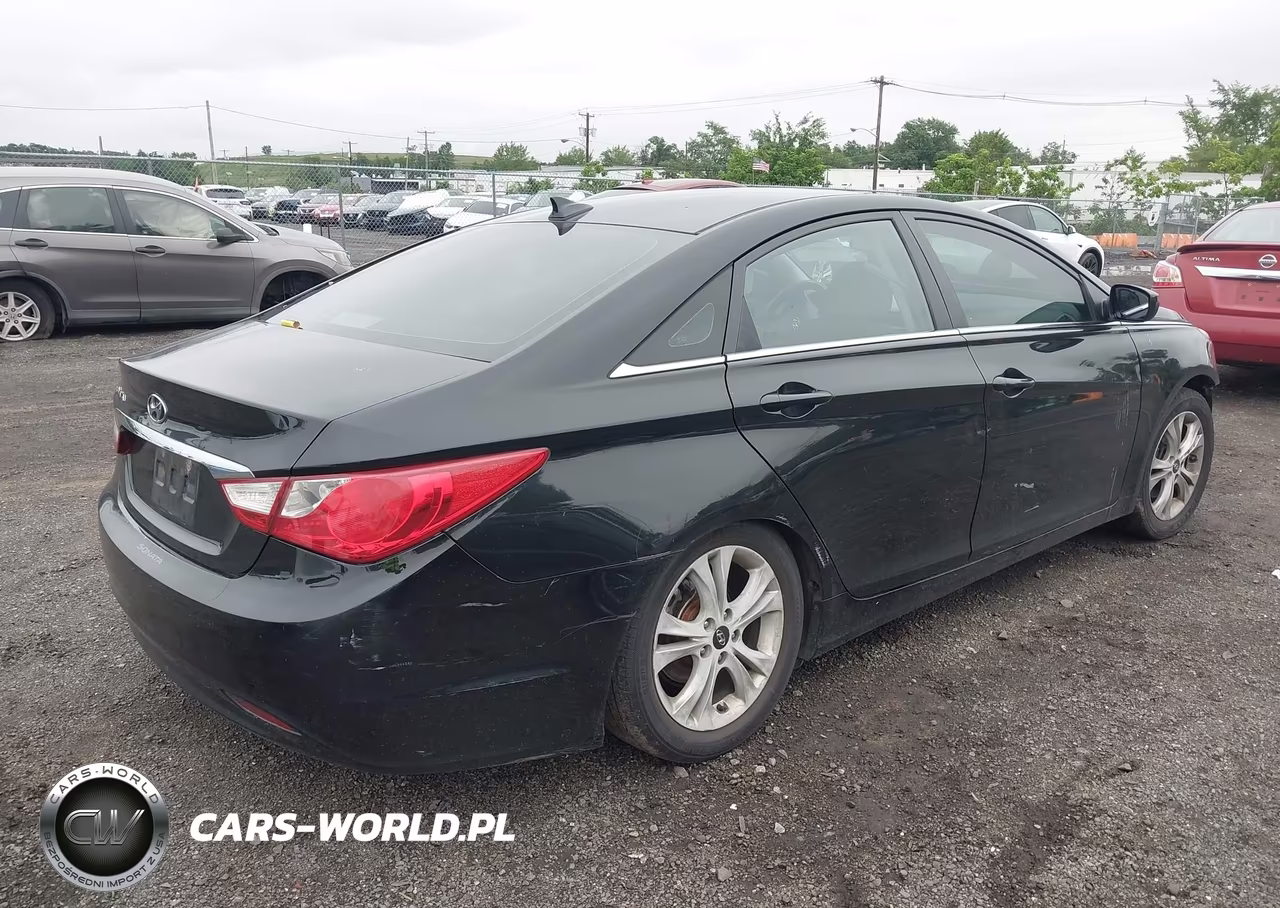 2013 Hyundai Sonata Gls VIN:5NPEB4ACXDH692406 - 4