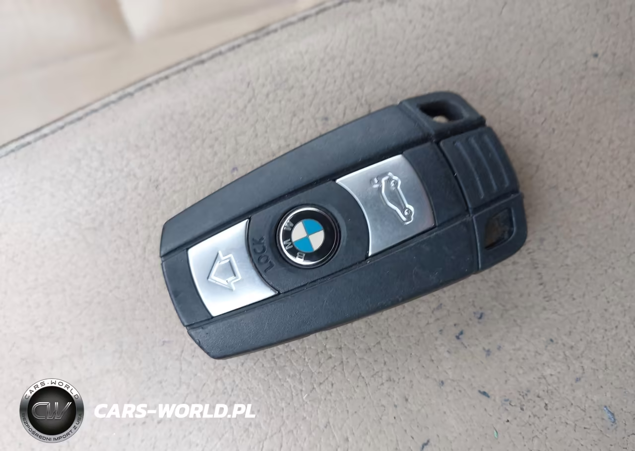2011 BMW 328I xDrive VIN:WBAPK5C59BF127498 - 11