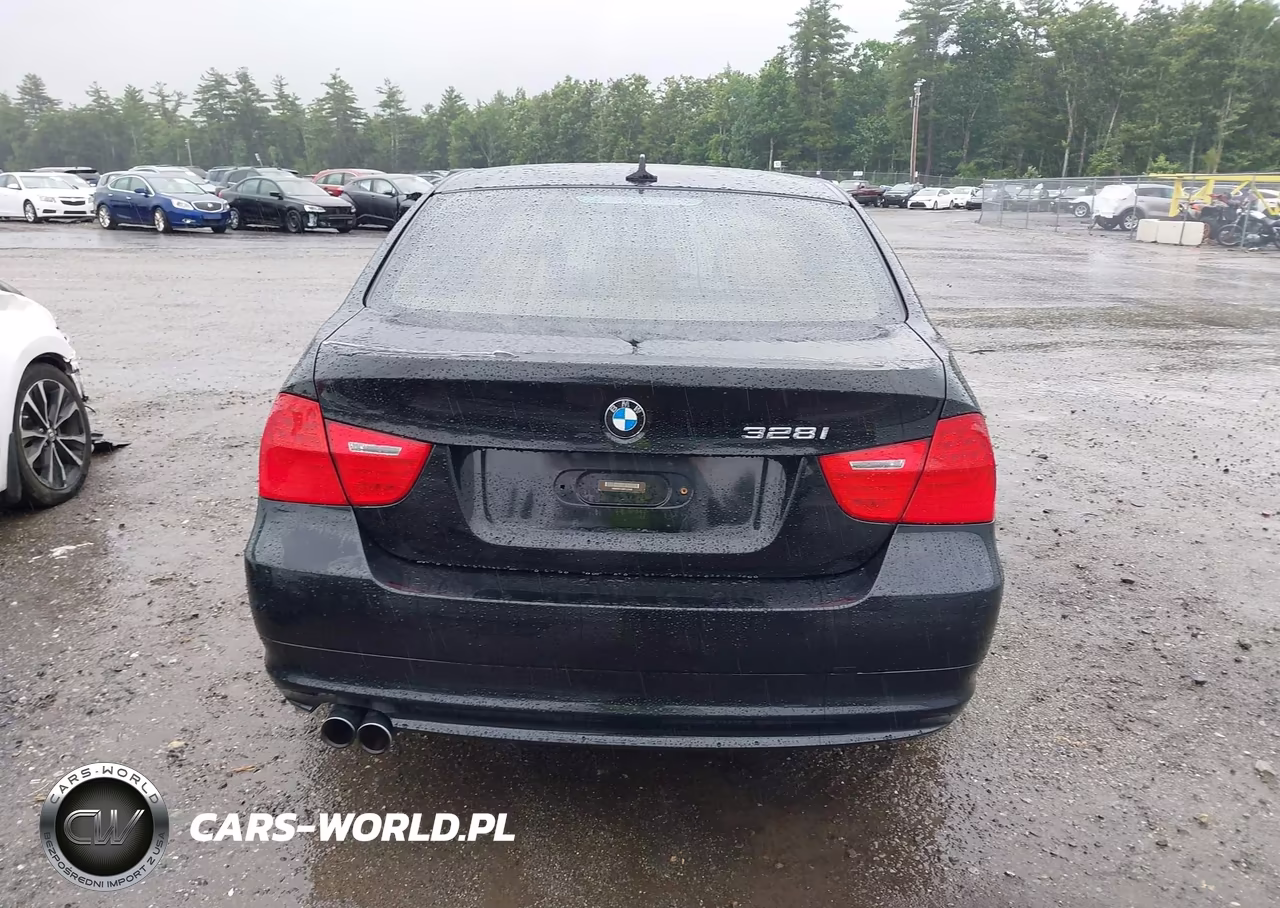 2011 BMW 328I xDrive VIN:WBAPK5C59BF127498 - 16