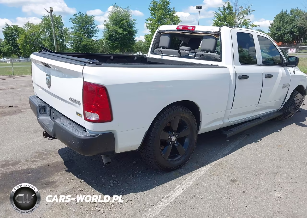 2016 Ram 1500 Tradesman VIN:1C6RR7FG9GS125739 - 4