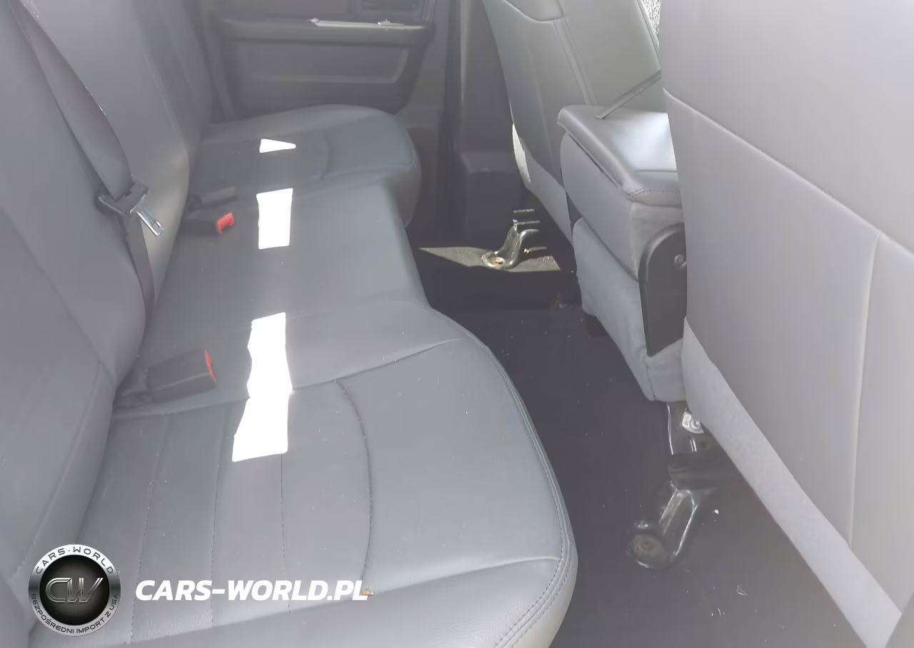 2016 Ram 1500 Tradesman VIN:1C6RR7FG9GS125739 - 8