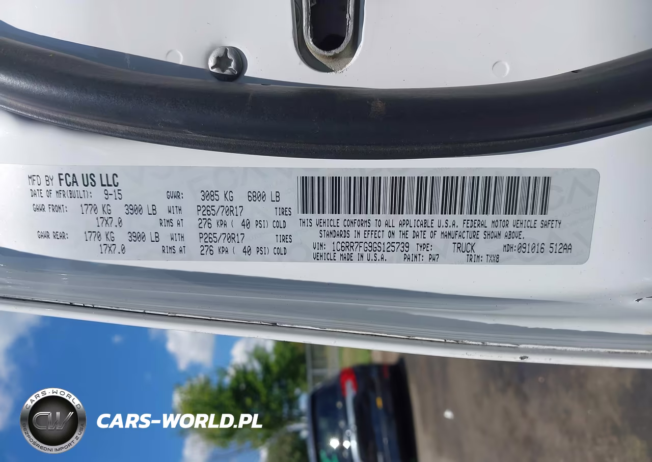 2016 Ram 1500 Tradesman VIN:1C6RR7FG9GS125739 - 9