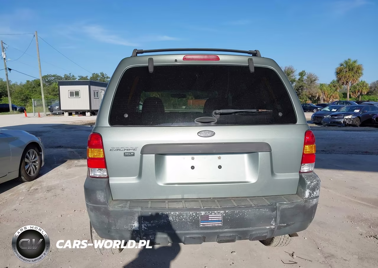 2007 Ford Escape Xlt VIN:1FMYU03Z07KB95836 - 16