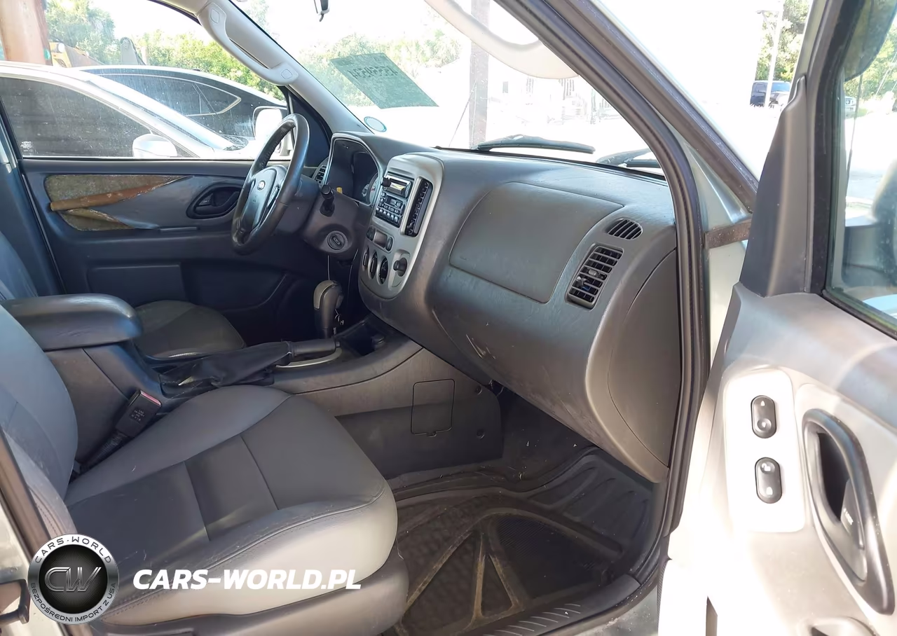 2007 Ford Escape Xlt VIN:1FMYU03Z07KB95836 - 5