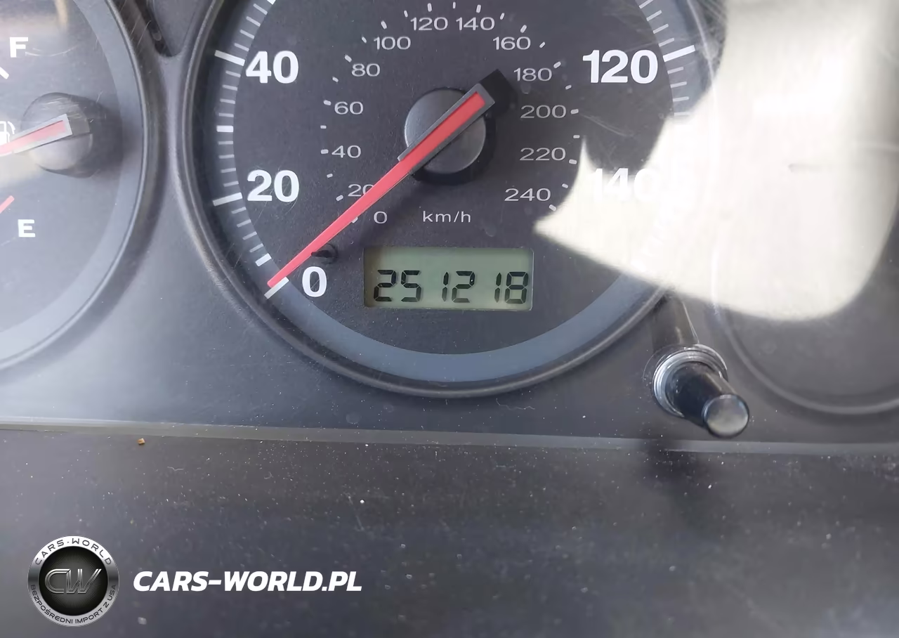 2005 Honda Civic Vp VIN:2HGES16335H507096 - 15