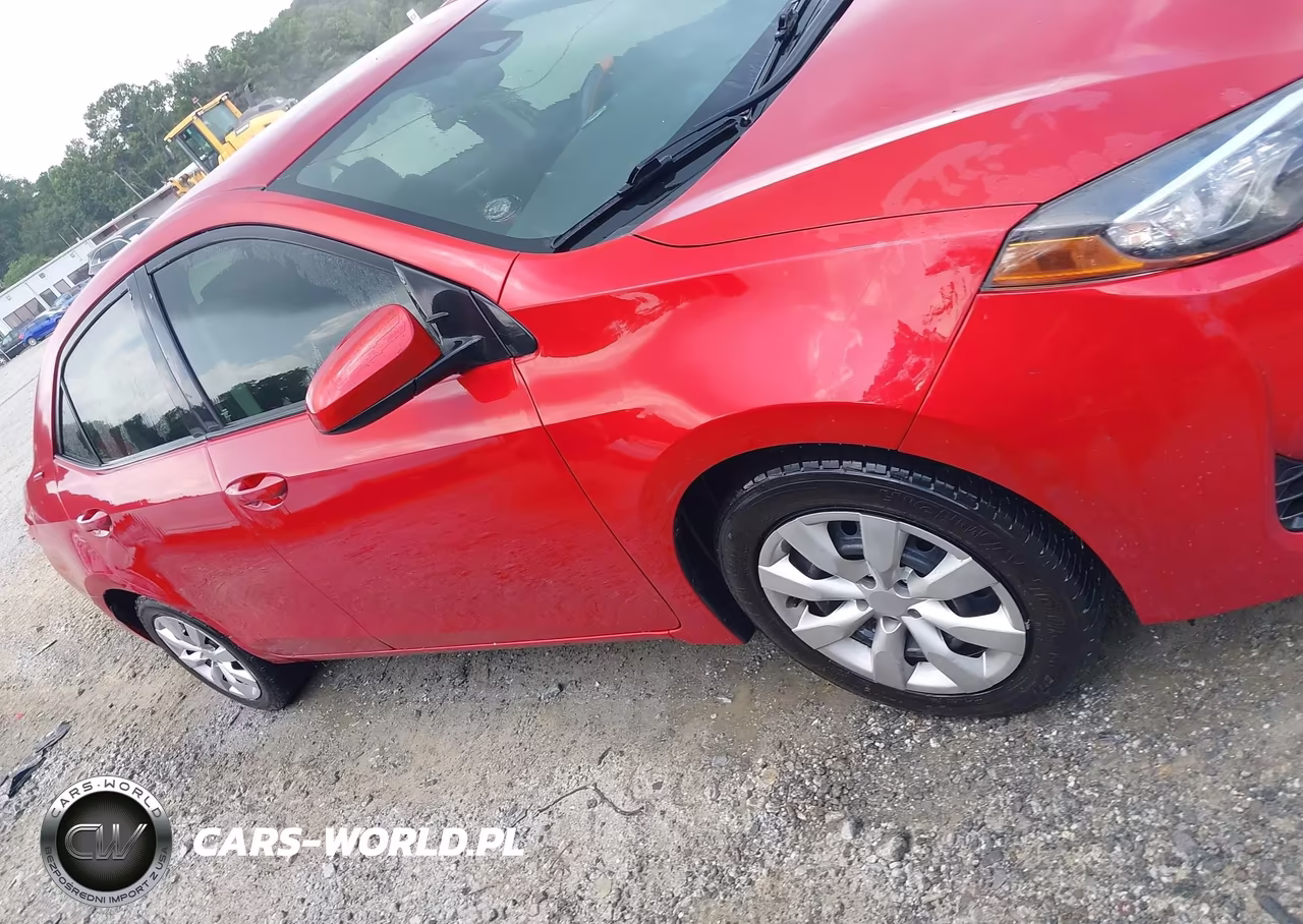 2017 Toyota Corolla Le VIN:2T1BURHE8HC799075 - 13