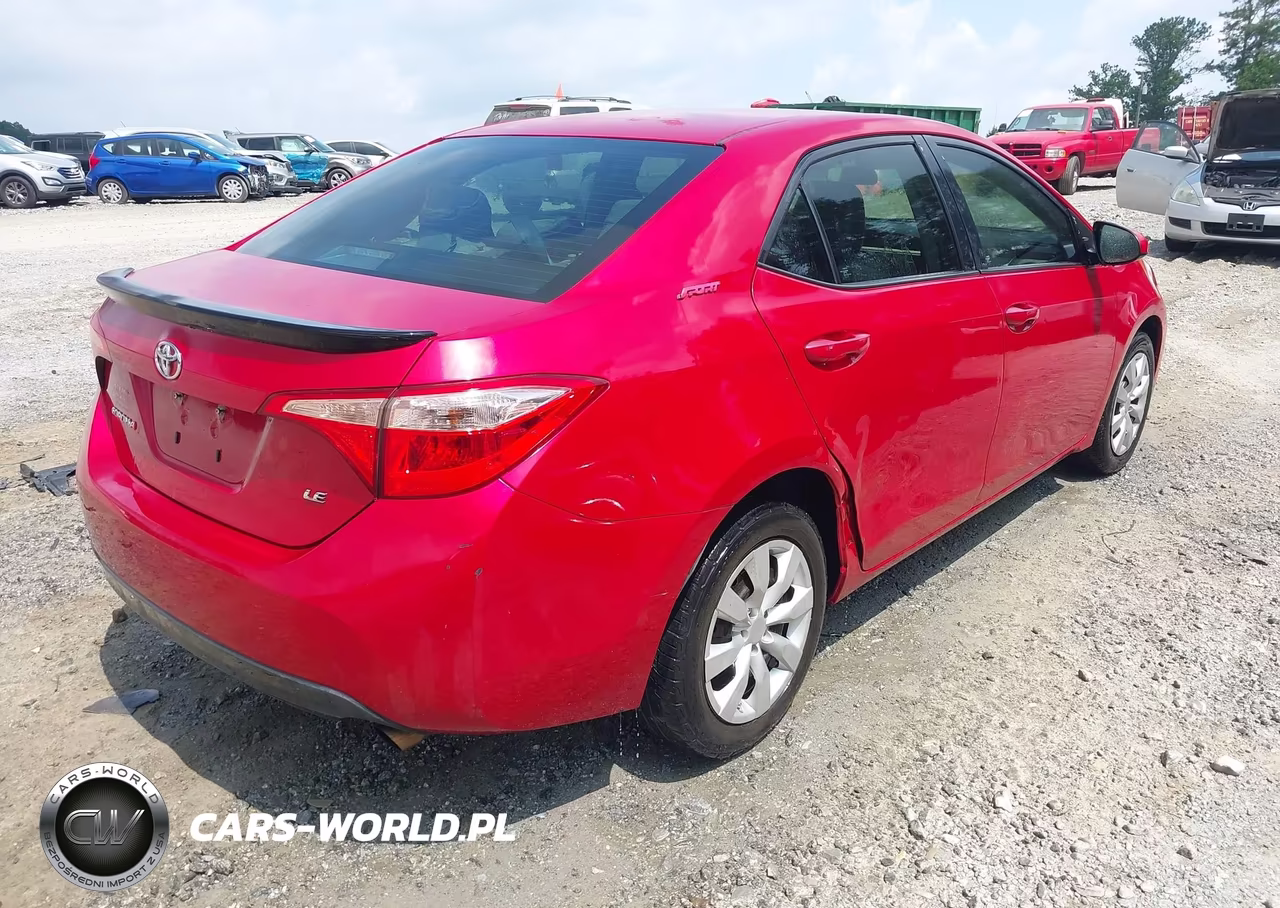2017 Toyota Corolla Le VIN:2T1BURHE8HC799075 - 4