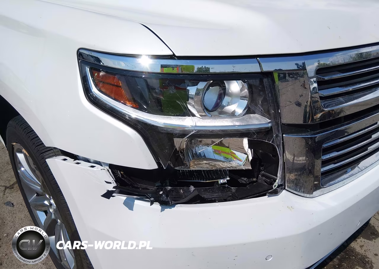 2017 Chevrolet Suburban Premier VIN:1GNSCJKC0HR274200 - 6