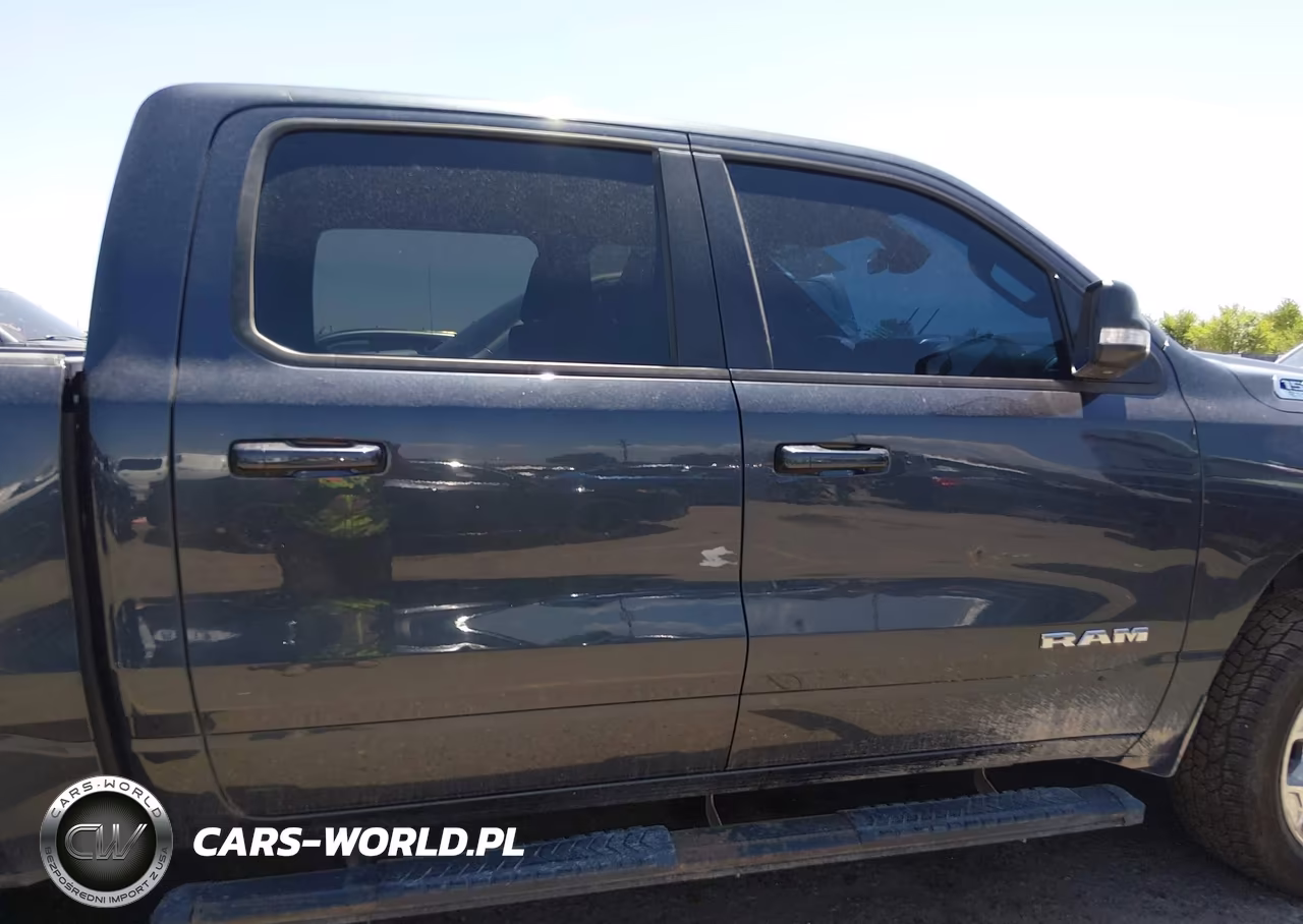 2021 Ram 1500 Big Horn 4X4 5'7 Box VIN:1C6RRFFG0MN623770 - 13