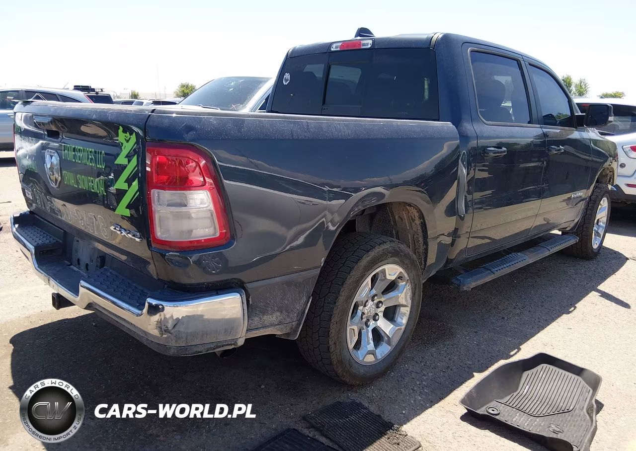 2021 Ram 1500 Big Horn 4X4 5'7 Box VIN:1C6RRFFG0MN623770 - 4