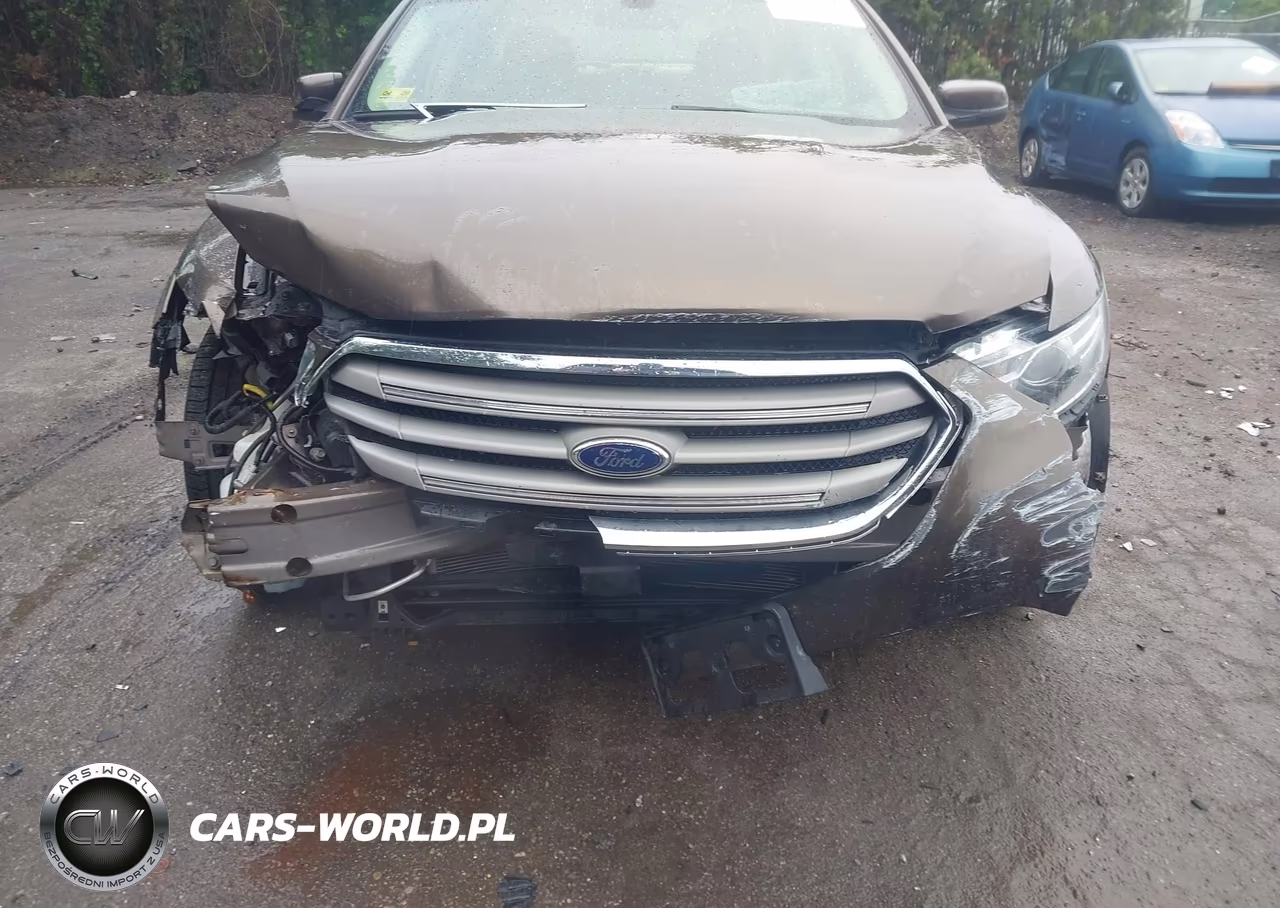 2015 Ford Taurus Sel VIN:1FAHP2E88FG101673 - 6