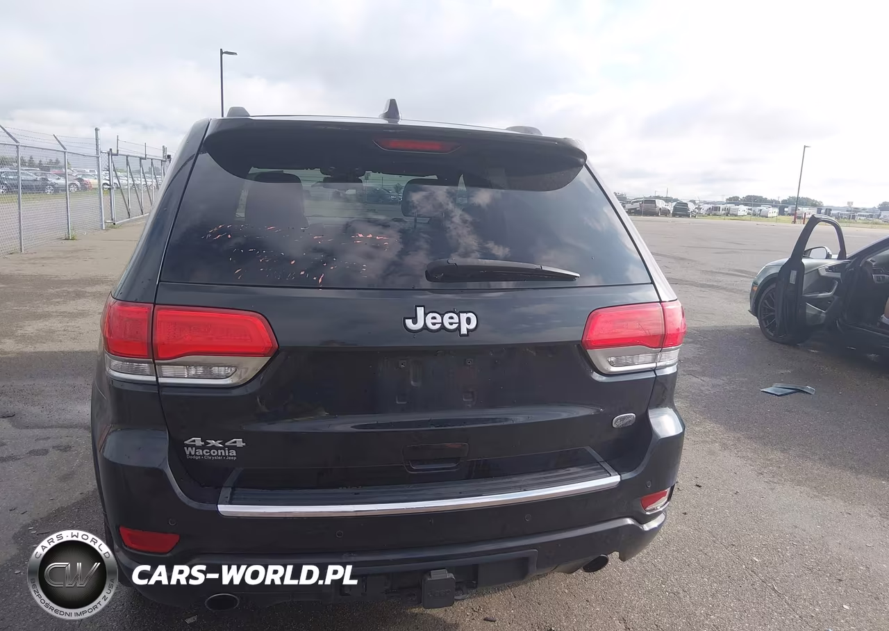 2015 Jeep Grand Cherokee Overland VIN:1C4RJFCG2FC803710 - 16