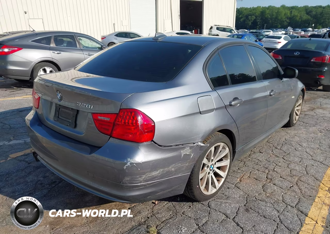 2011 BMW 328I VIN:WBAPH7C52BE850285 - 4