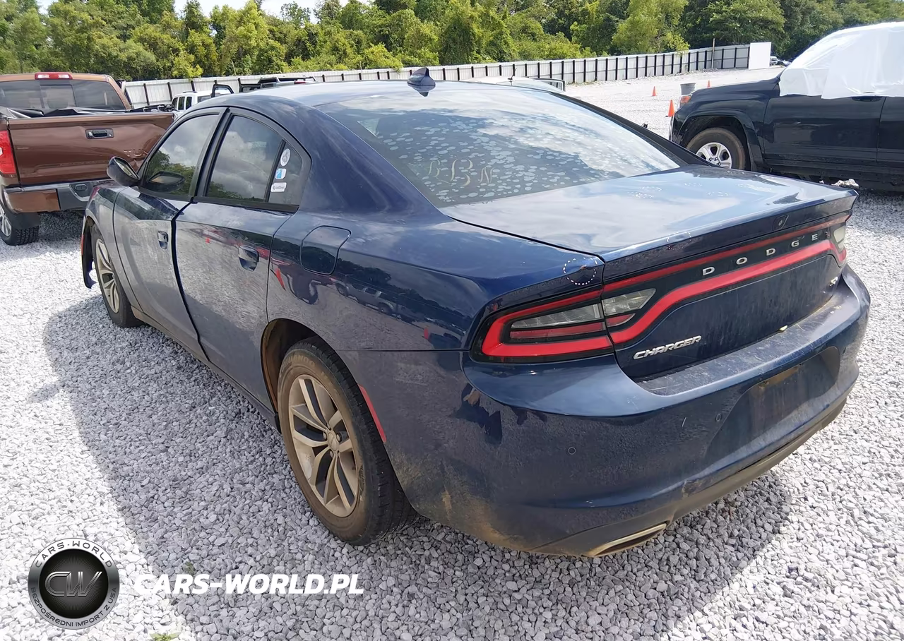 2015 Dodge Charger Sxt VIN:2C3CDXHG2FH827325 - 3
