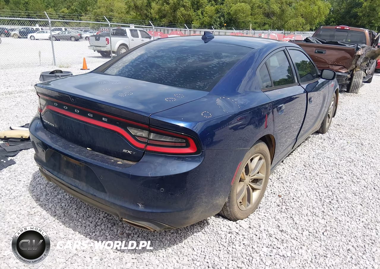 2015 Dodge Charger Sxt VIN:2C3CDXHG2FH827325 - 4