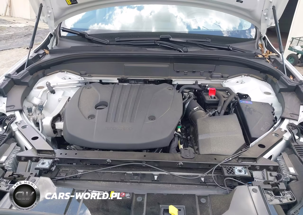 2022 Volvo Xc60 B5 Momentum VIN:YV4L12DK0N1003433 - 10