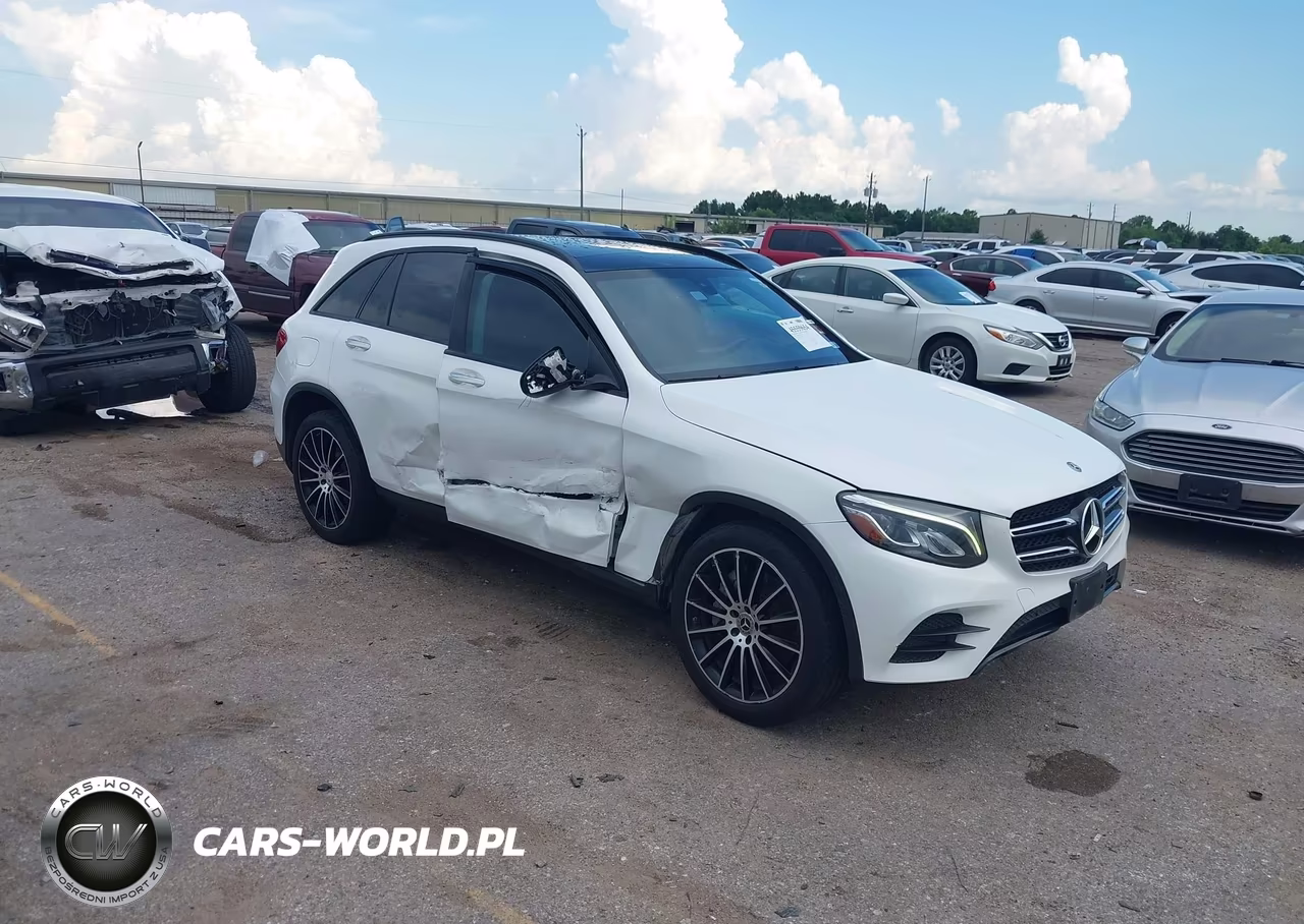 2019 Mercedes-Benz Glc 300 4Matic – zdjęcie 1 z 16