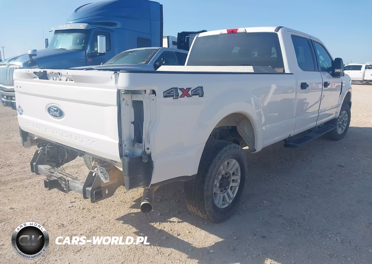 2019 Ford F-250 King Ranch-Lariat-Platinum-Xl-Xlt VIN:1FT7W2B62KEE58705 - 4