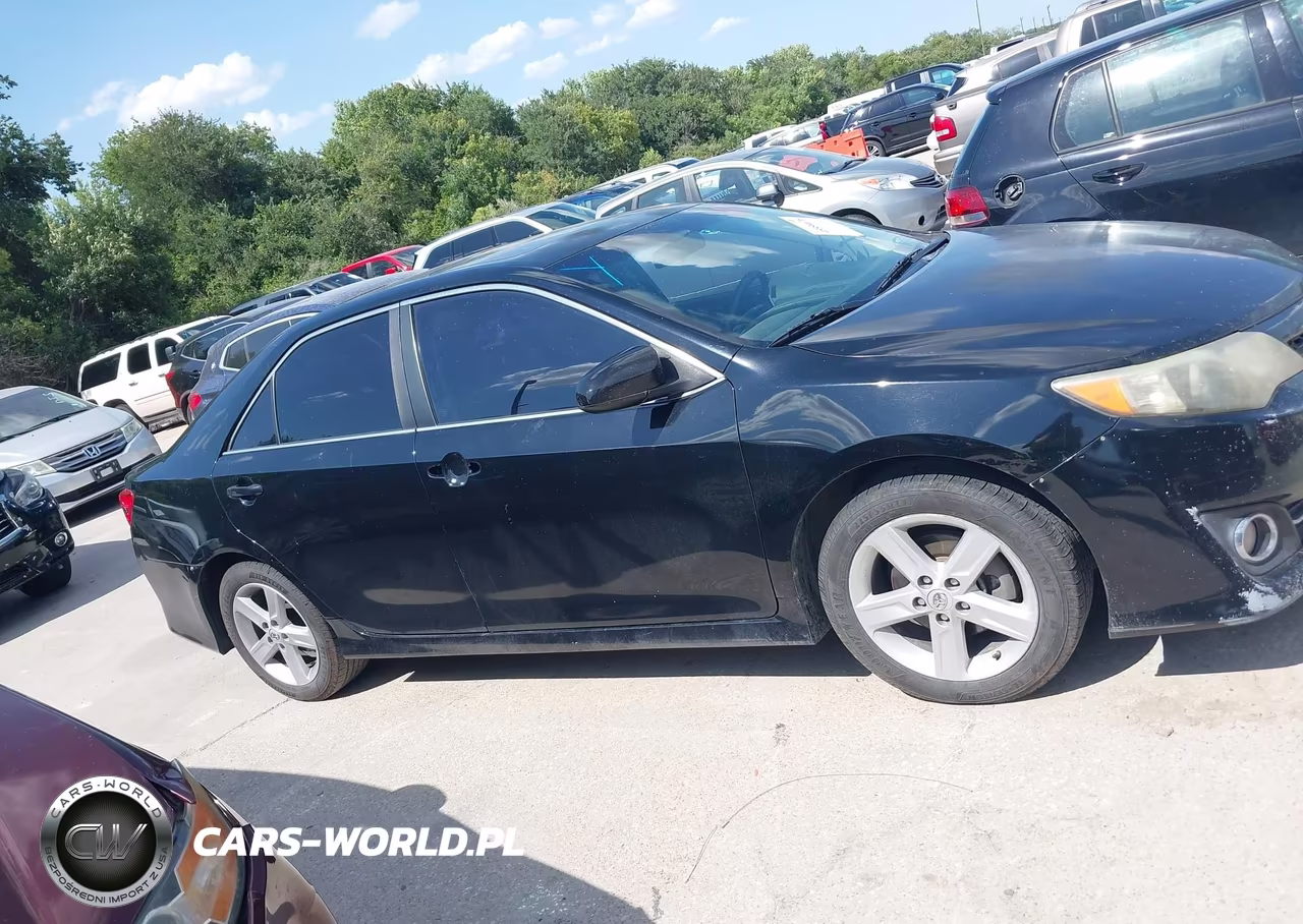 2013 Toyota Camry Se VIN:4T1BF1FK5DU673253 - 13