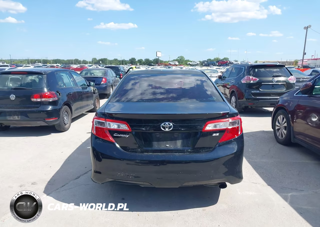 2013 Toyota Camry Se VIN:4T1BF1FK5DU673253 - 16
