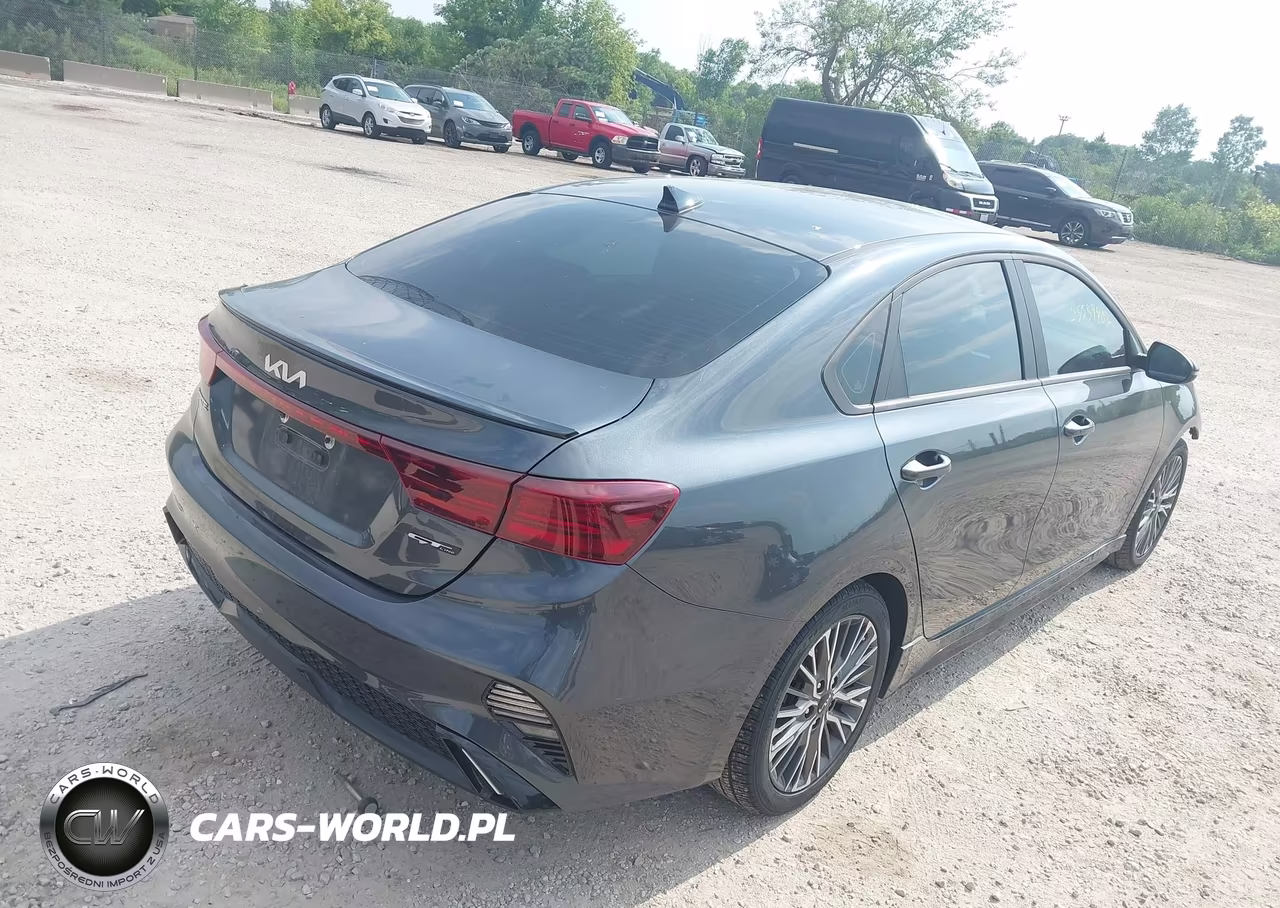 2022 Kia Forte Gt-Line VIN:3KPF54ADXNE427995 - 4