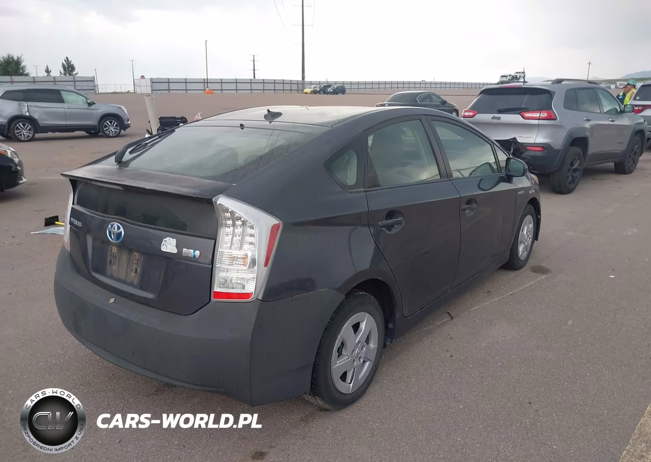 2010 Toyota Prius Iii VIN:JTDKN3DU9A1292509 - 4
