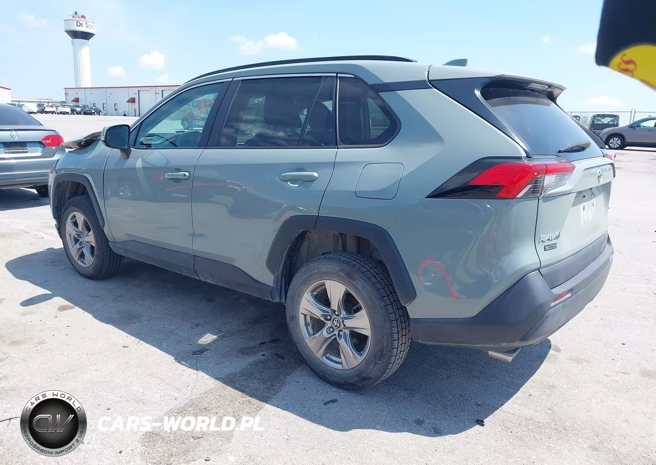 2023 Toyota Rav4 Xle VIN:2T3W1RFV2PW274191 - 3