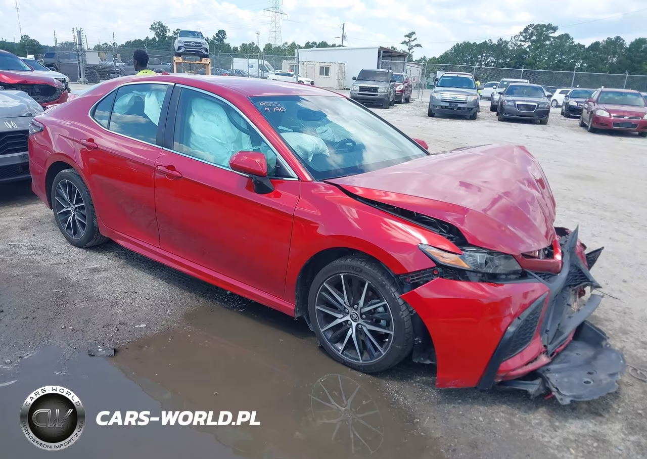 2022 Toyota Camry Se