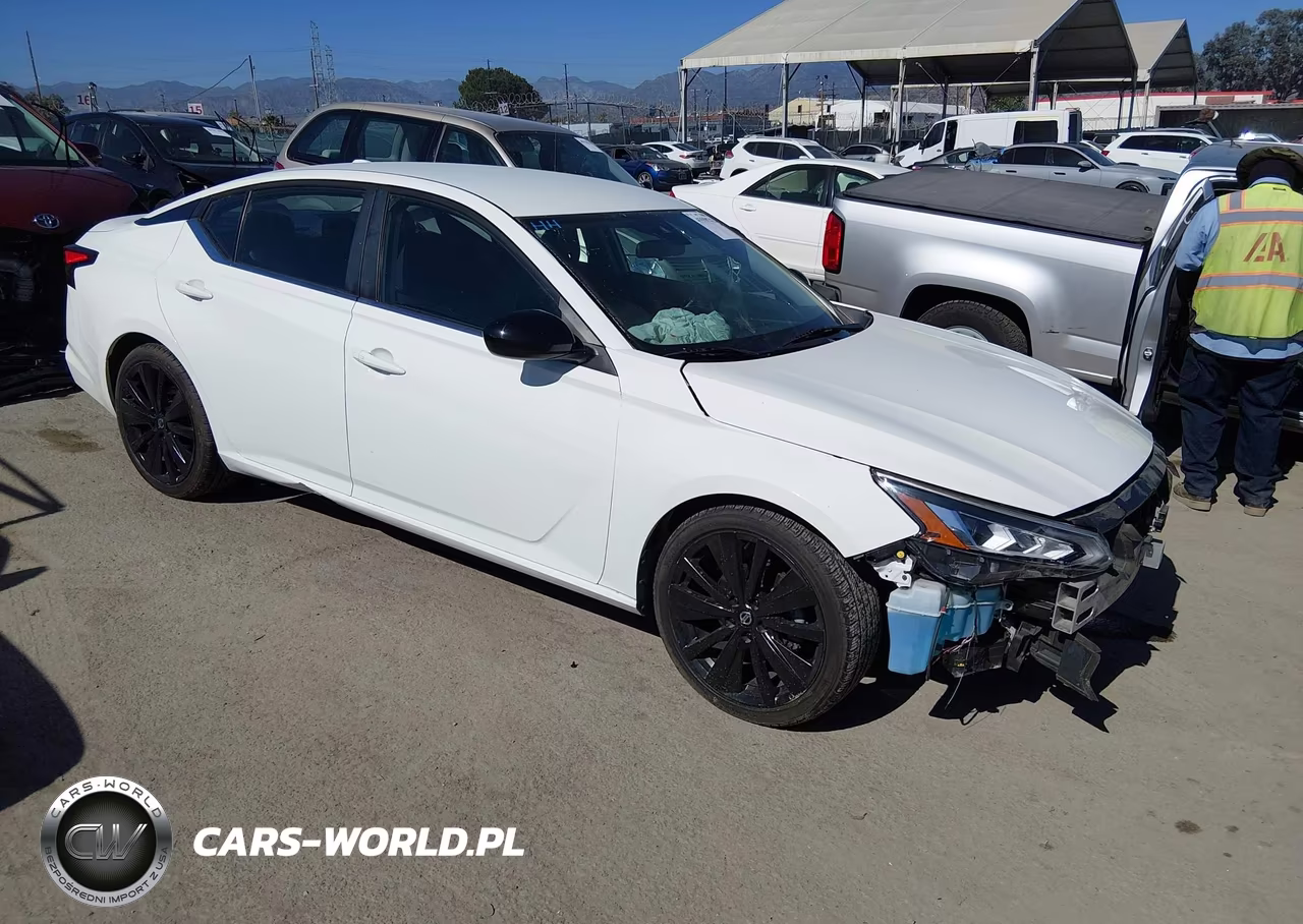 2020 Nissan Altima Sr Fwd