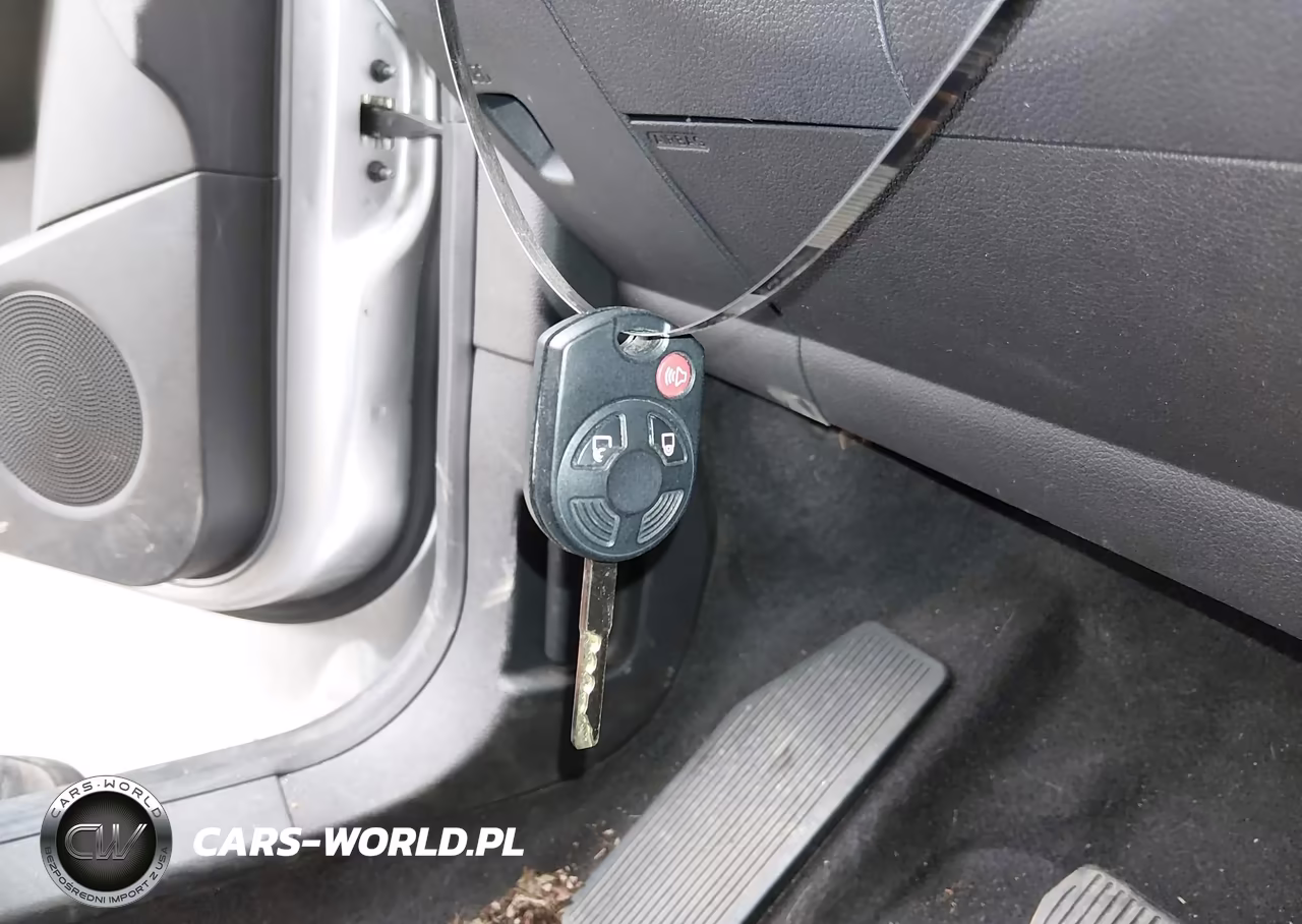 2018 Ford Escape Se VIN:1FMCU9GD1JUD17810 - 11