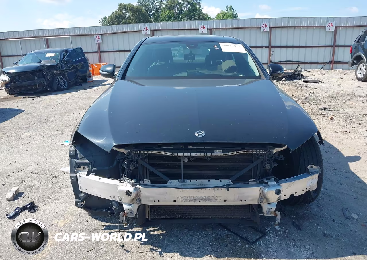 2018 Mercedes-Benz E 300 4Matic VIN:WDDZF4KBXJA340575 - 13
