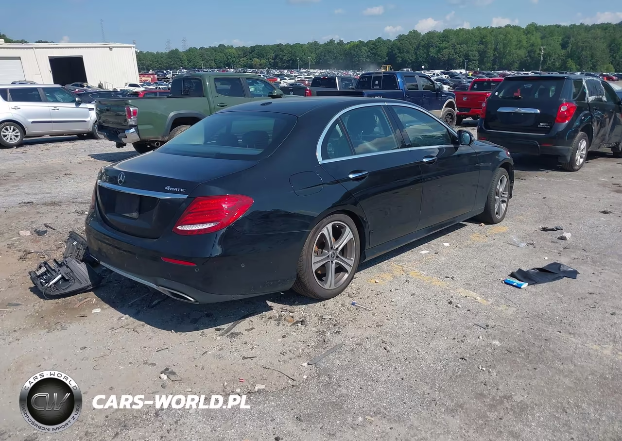 2018 Mercedes-Benz E 300 4Matic VIN:WDDZF4KBXJA340575 - 4