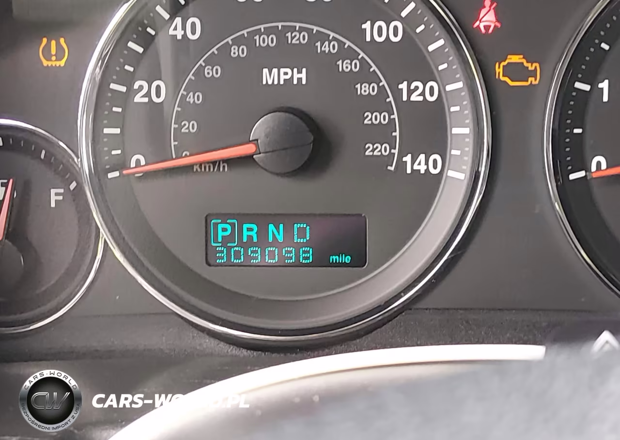 2007 Jeep Commander Sport VIN:1J8HH48P17C680982 - 12